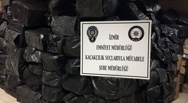 İzmir'de 330 bin paket kaçak sigara ele geçirildi