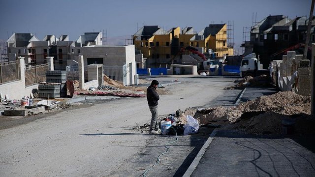 Knesset, yasa dışı yerleşim birimleri tasarısını onayladı Knesset, yasa dışı yerleşim birimleri tasarısını onayladı