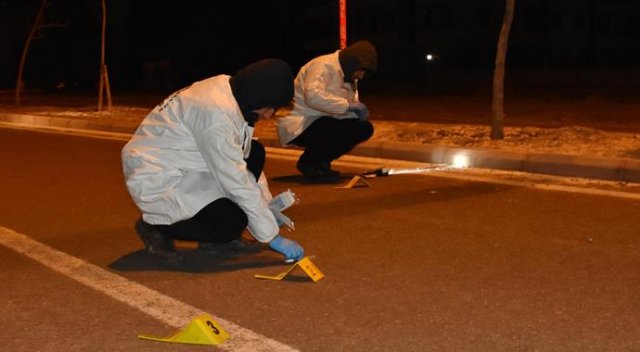 Konya'da kız kavgası: 1 ölü, 1 yaralı Konya'da kız kavgası: 1 ölü, 1 yaralı