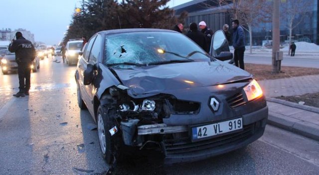 Konya'da otomobilin çarptığı yaya öldü Konya'da otomobilin çarptığı yaya öldü