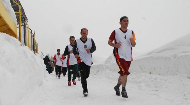 Korucu adayları bedensel yeterlilik sınavında