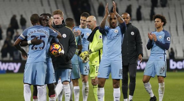 M.City Bilic&#039;i yine üzdü