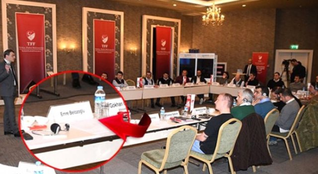 Masadaki Emre Belözoğlu bombası Masadaki Emre Belözoğlu bombası