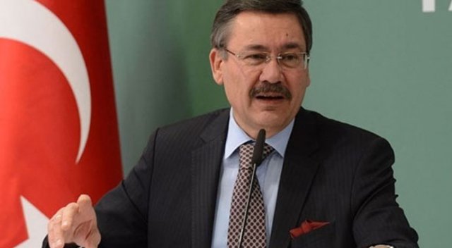Melih Gökçek'ten Çanakkale depremiyle ilgili dikkat çeken yorum Melih Gökçek'ten Çanakkale depremiyle ilgili dikkat çeken yorum