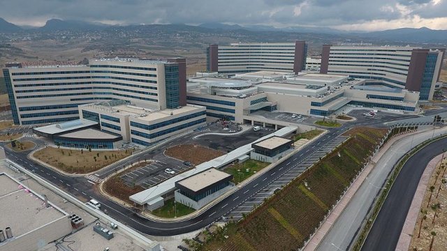 Mersin Şehir Hastanesi bugün açılıyor Mersin Şehir Hastanesi bugün açılıyor