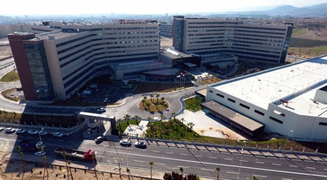 Mersin Şehir Hastanesi&#039;nde yoğun mesai