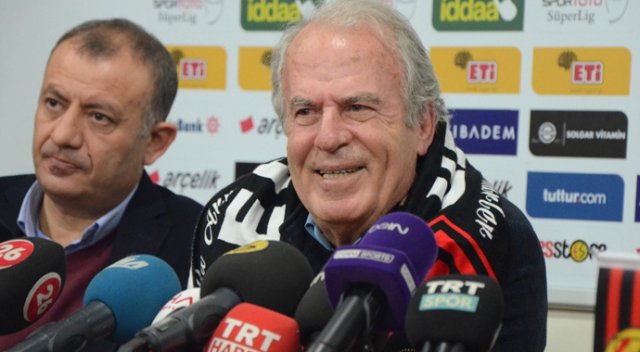 Mustafa Denizli: 'Elimden gelen her şeyi ortaya koyacağım' Mustafa Denizli: 'Elimden gelen her şeyi ortaya koyacağım'