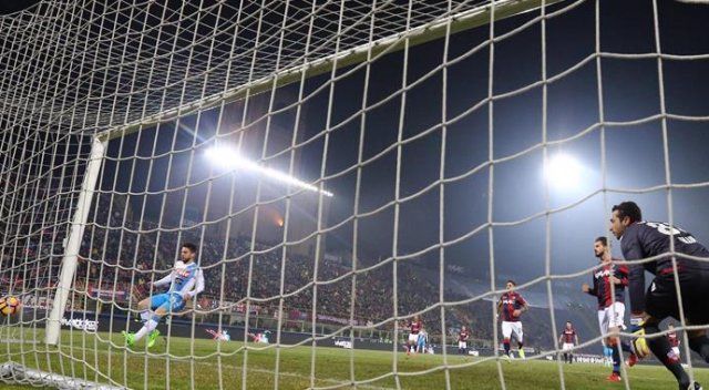 Napoli gol oldu yağdı Napoli gol oldu yağdı
