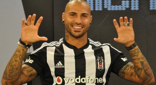 Q7 imzayı attı