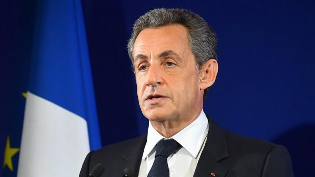 Sarkozy mahkemeye sevk edildi Sarkozy mahkemeye sevk edildi