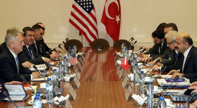 Savunma Bakanı Işık, ABD&#039;li mevkidaşı Mattis ile görüştü