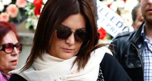 Sibel Can Müzeyyen Senar'ı andı