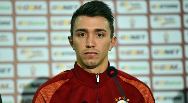 Simovic’den Muslera açıklaması Simovic’den Muslera açıklaması