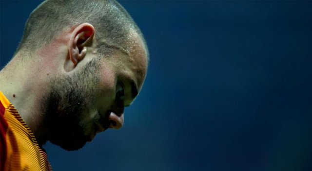 Sneijder Kayserispor maçında yok Sneijder Kayserispor maçında yok
