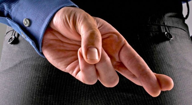 Sürekli yalan söylemek &#039;mitomani&#039;ye işaret
