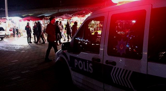 Taksim'de çiçekçiler kavga etti: 2 yaralı