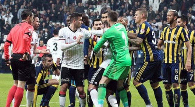 TFF açıkladı: Tosic, van Persie... TFF açıkladı: Tosic, van Persie...