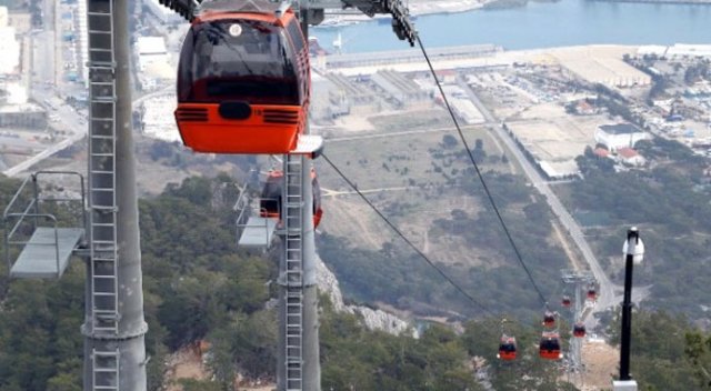 Türkiye&#039;nin en ucuz teleferiği hizmete girdi