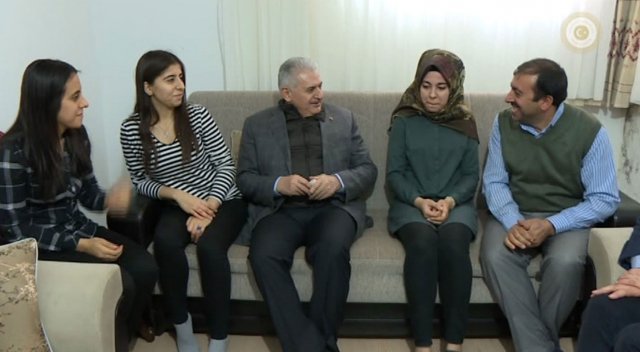 Vatandaş davet etti! Başbakan icabet Vatandaş davet etti! Başbakan icabet
