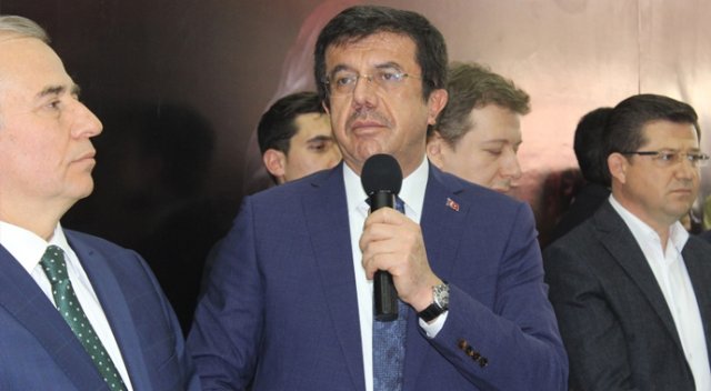 'Hayır’cılar tek ayak üstünde 40 yalan söylüyor' 'Hayır’cılar tek ayak üstünde 40 yalan söylüyor'