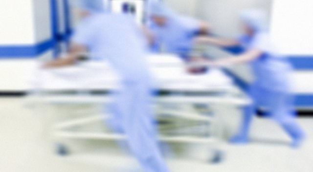 15 yaşındaki çocuk sahte içkiden komalık oldu 15 yaşındaki çocuk sahte içkiden komalık oldu
