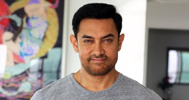 Aamir Khan 52 yaşında Aamir Khan 52 yaşında