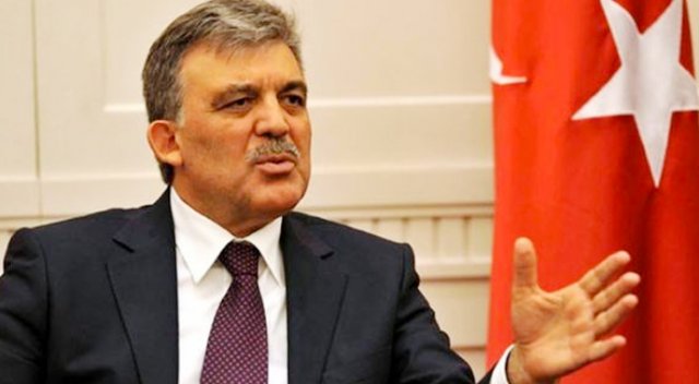 Abdullah Gül'den IKYB bayrağına tepki: Ulusal birliği tehdit eder Abdullah Gül'den IKYB bayrağına tepki: Ulusal birliği tehdit eder