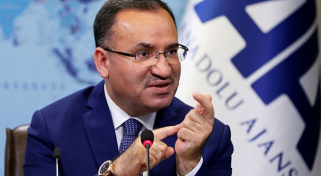 Adalet Bakanı Bozdağ, ABD'li mevkidaşı ile görüşüp, Gülen'in iadesini istedi Adalet Bakanı Bozdağ, ABD'li mevkidaşı ile görüşüp, Gülen'in iadesini istedi