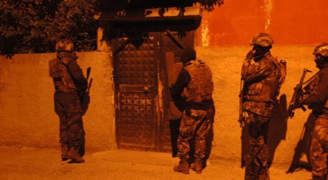 Adana’da PKK operasyonu: 38 gözaltı Adana’da PKK operasyonu: 38 gözaltı