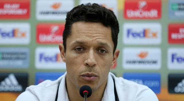 Adriano: Turu hak ediyoruz Adriano: Turu hak ediyoruz