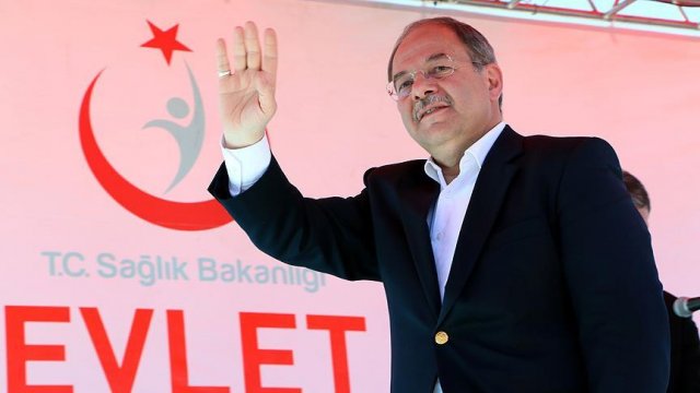 Akdağ: Gün güçlü Türkiye için birlik olma günüdür Akdağ: Gün güçlü Türkiye için birlik olma günüdür