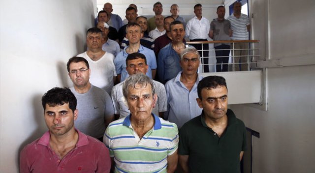 Akın Öztürk: 50 tane çapulcuyu temizleyemedik Akın Öztürk: 50 tane çapulcuyu temizleyemedik