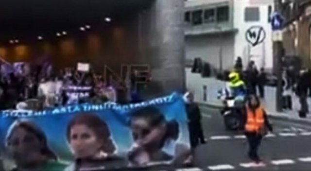 Almanya PKK'nın hayır kampanyasına izin veriyor Almanya PKK'nın hayır kampanyasına izin veriyor