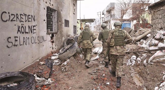 Almanya'ya gerçek darbe Nisan'da inecek Almanya'ya gerçek darbe Nisan'da inecek