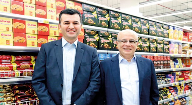 Arap’ın çayına bisküvi katıp 3,5 milyara konacak Arap’ın çayına bisküvi katıp 3,5 milyara konacak