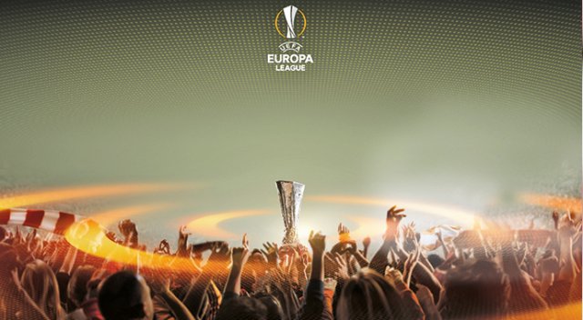 Arena’da takı töreni! Arena’da takı töreni!