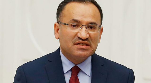 Bakan Bozdağ'dan AB'nin başörtüsü yasağına tepki Bakan Bozdağ'dan AB'nin başörtüsü yasağına tepki