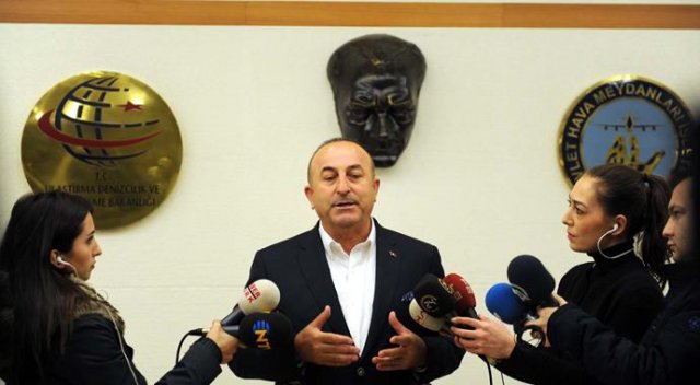 Barbar Hollanda Çavuşoğlu&#039;nun uçuşunu iptal etti, Kaya&#039;nın yolunu kesti