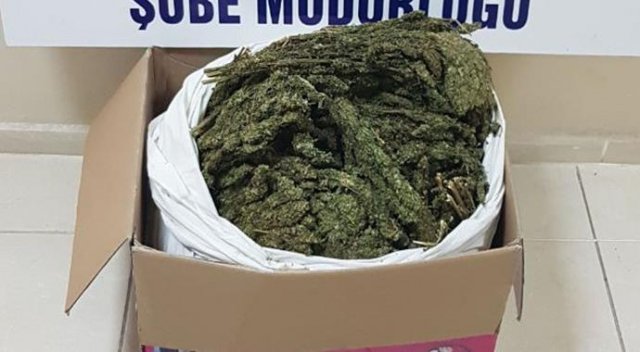 Batman&#039;da kurye olarak kullanılan çocuk gözaltına alındı