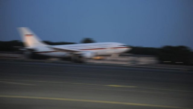 Alman havalimanlarında çalışanlar iş bıraktı! Grev süresi uzatıldı
