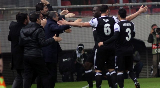 Beşiktaş deplasmanda uçuyor