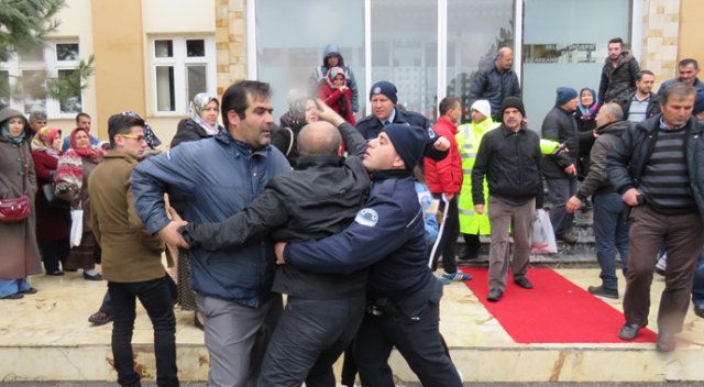 Bir senelik emek, bir dakikayla boşa gitti Bir senelik emek, bir dakikayla boşa gitti