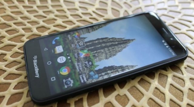 BlackBerry Aurora resmen tanıtıldı BlackBerry Aurora resmen tanıtıldı