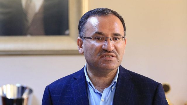 Bozdağ: ABD Büyükelçiliği vizesini iptal ettiği kaç kişiyi aramıştır