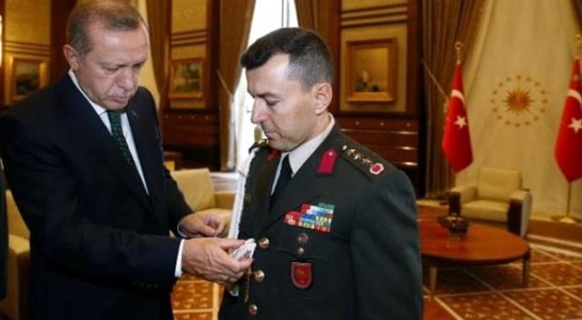 Cumhurbaşkanı Erdoğan&#039;ın eski başyaverinden büyük ihanet! PKK&#039;ya hizmet etmiş