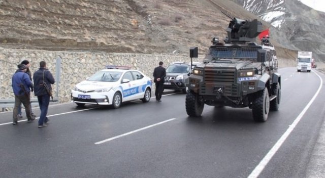 Erzincan'da arazideki silah sesi güvenlik güçlerini alarma geçirdi Erzincan'da arazideki silah sesi güvenlik güçlerini alarma geçirdi