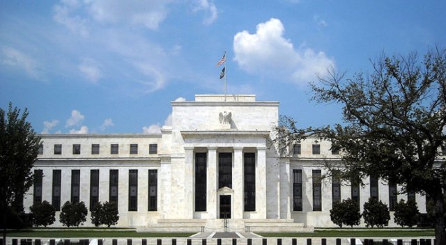 Fed'den bu yılın ilk faiz artırımı geldi Fed'den bu yılın ilk faiz artırımı geldi