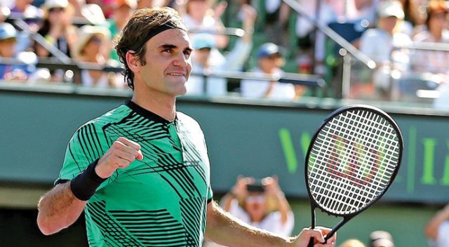 Federer'in bileği bükülmüyor Federer'in bileği bükülmüyor