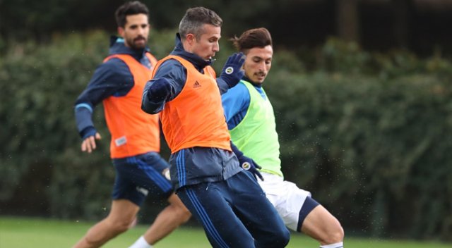 Fenerbahçe&#039;de Karabükspor maçı hazırlıkları başladı
