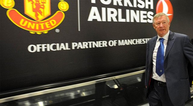 Ferguson: Manchester United'ın kupayı almak için büyük bir şansı var Ferguson: Manchester United'ın kupayı almak için büyük bir şansı var
